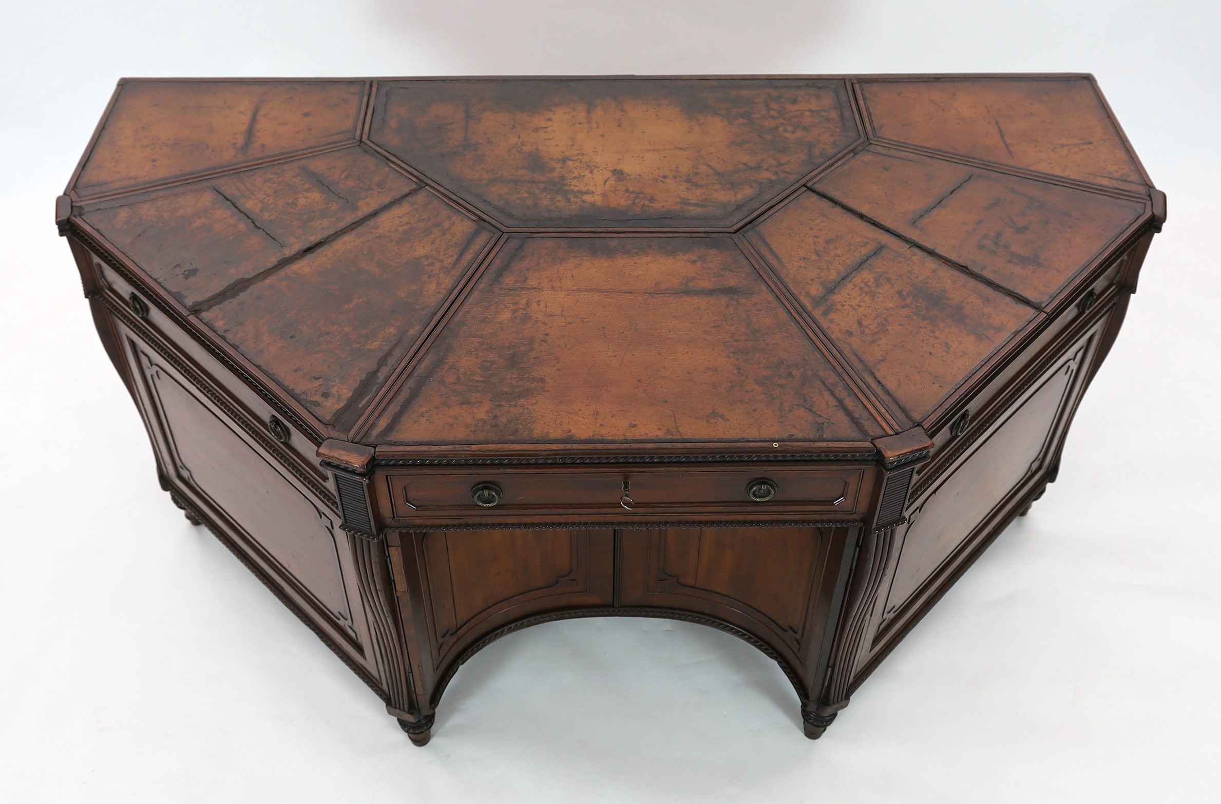 An unusual George IV mahogany kneehole desk, width 172cm, depth 89cm, height 78cm